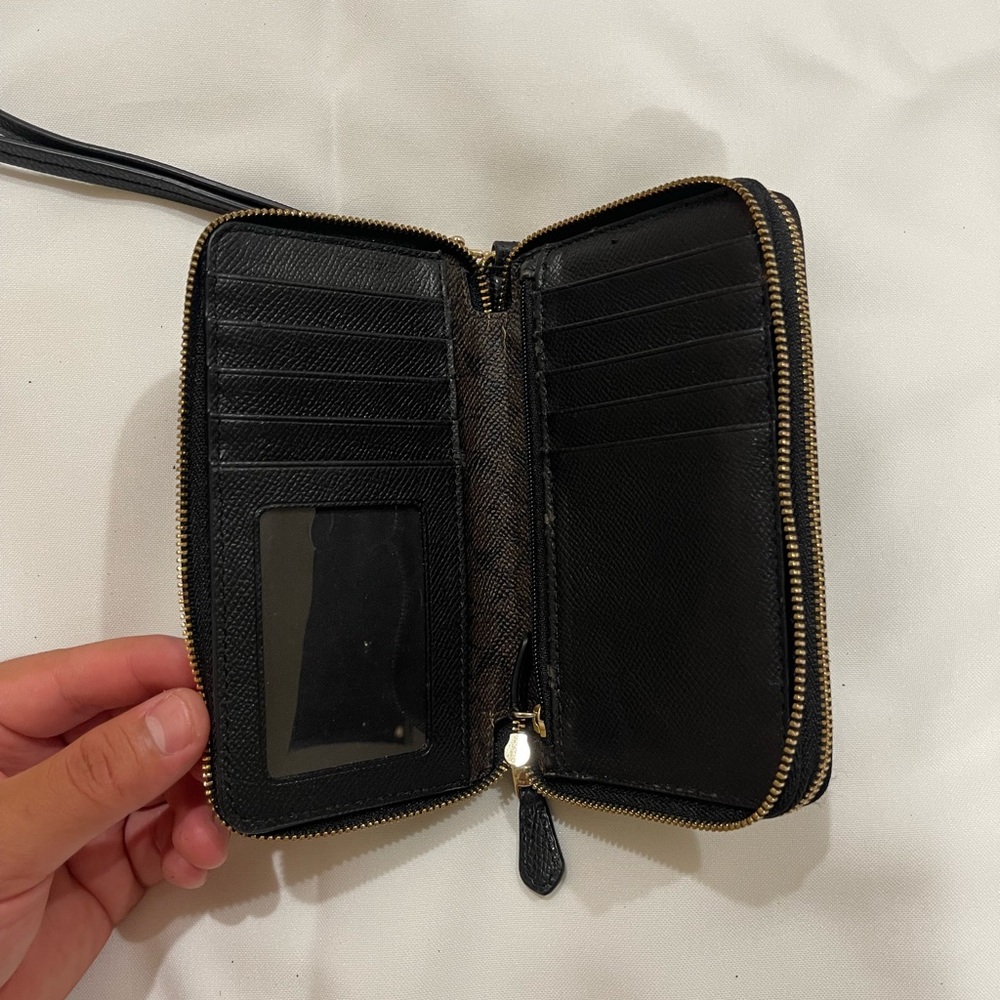 Coach wallet - Picture 2 of 2